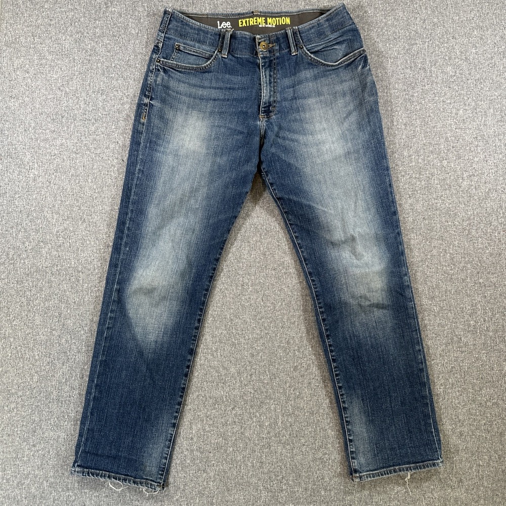 Lee Extreme Motion Straight Fit Tapered Leg Jeans Men's 34x30 Stretch Blue